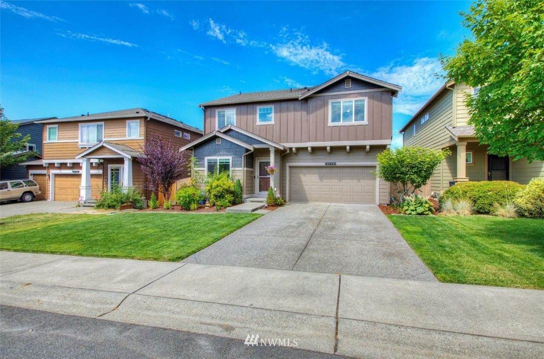 7219 180th Street - Photo 1