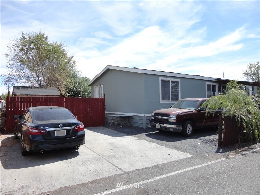 901 Grape Drive - Photo 1