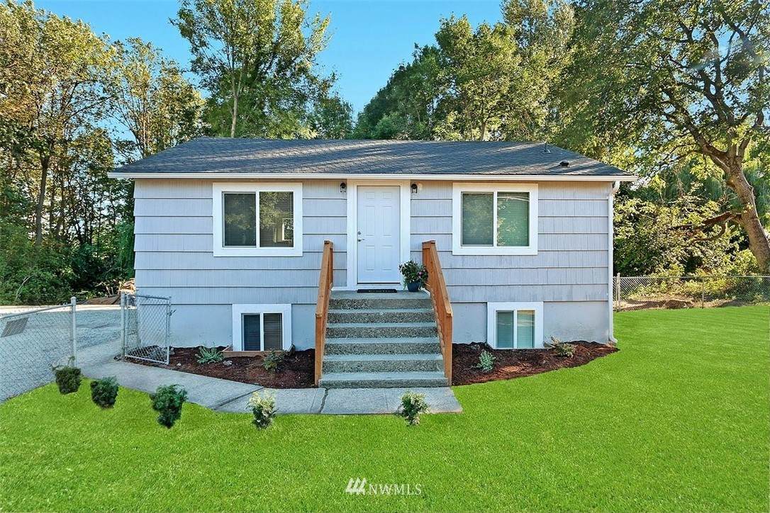 6404 Valley Avenue - Photo 1