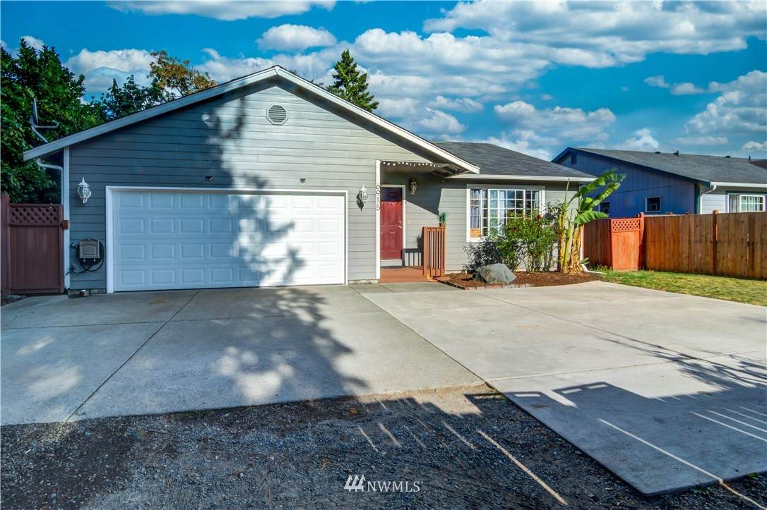 6915 Mckinley Avenue - Photo 1