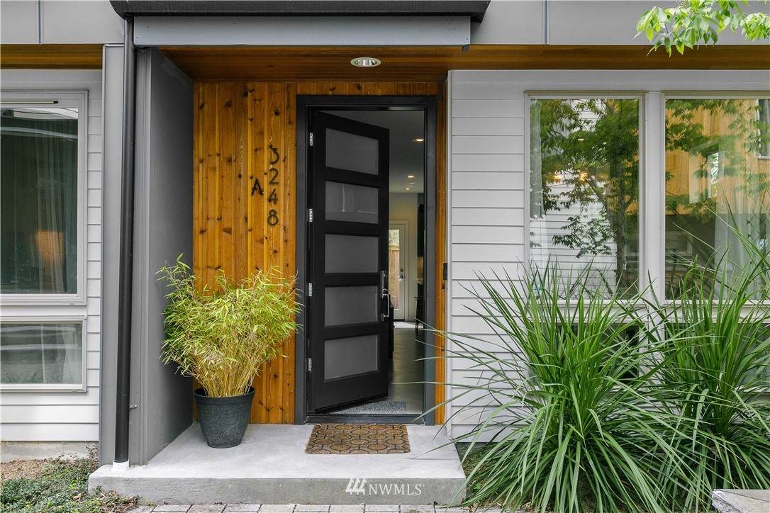3248 14th Avenue - Photo 1