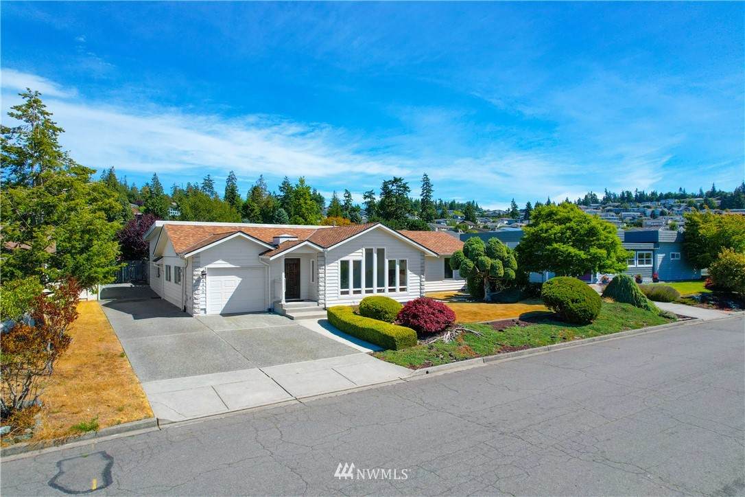 5410 Doon Way - Photo 1