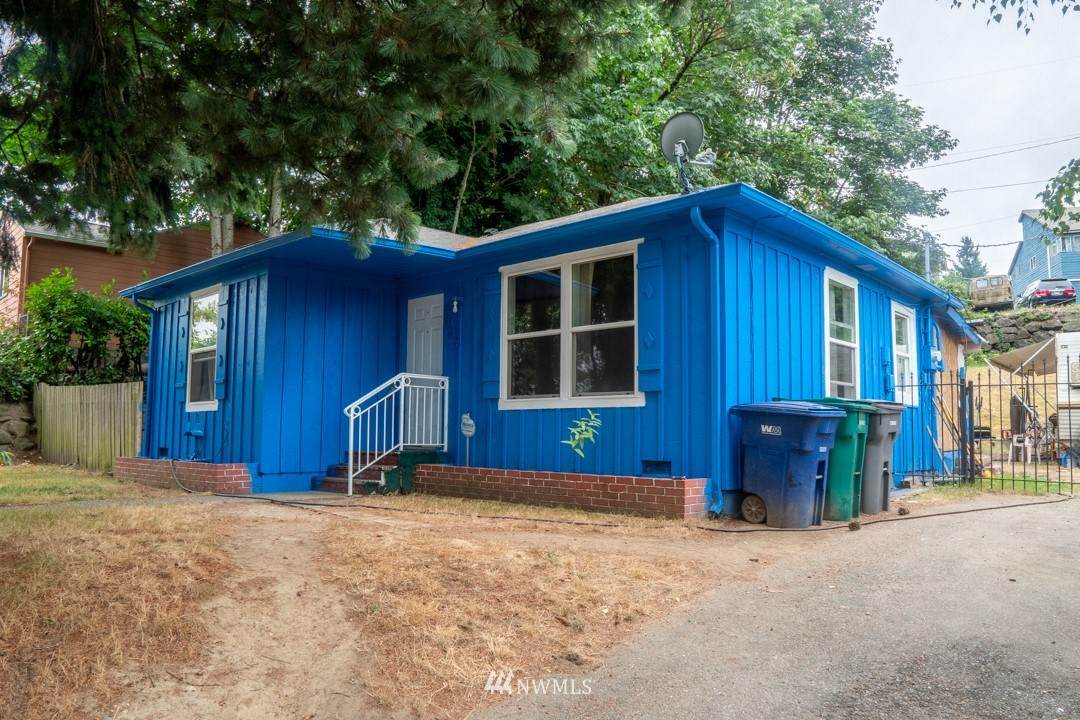 7033 126th Street - Photo 1