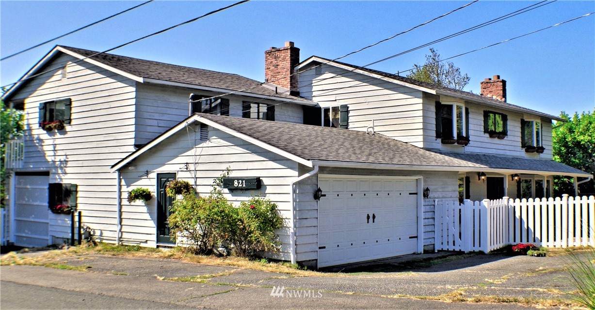 821 Puget Drive - Photo 1