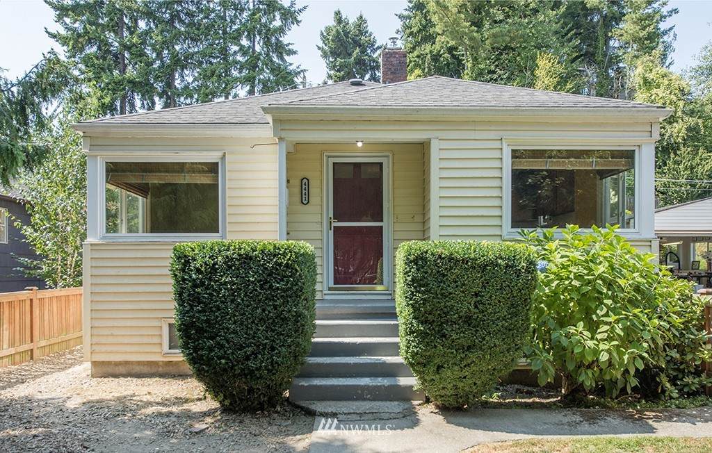 4441 40th Avenue - Photo 1