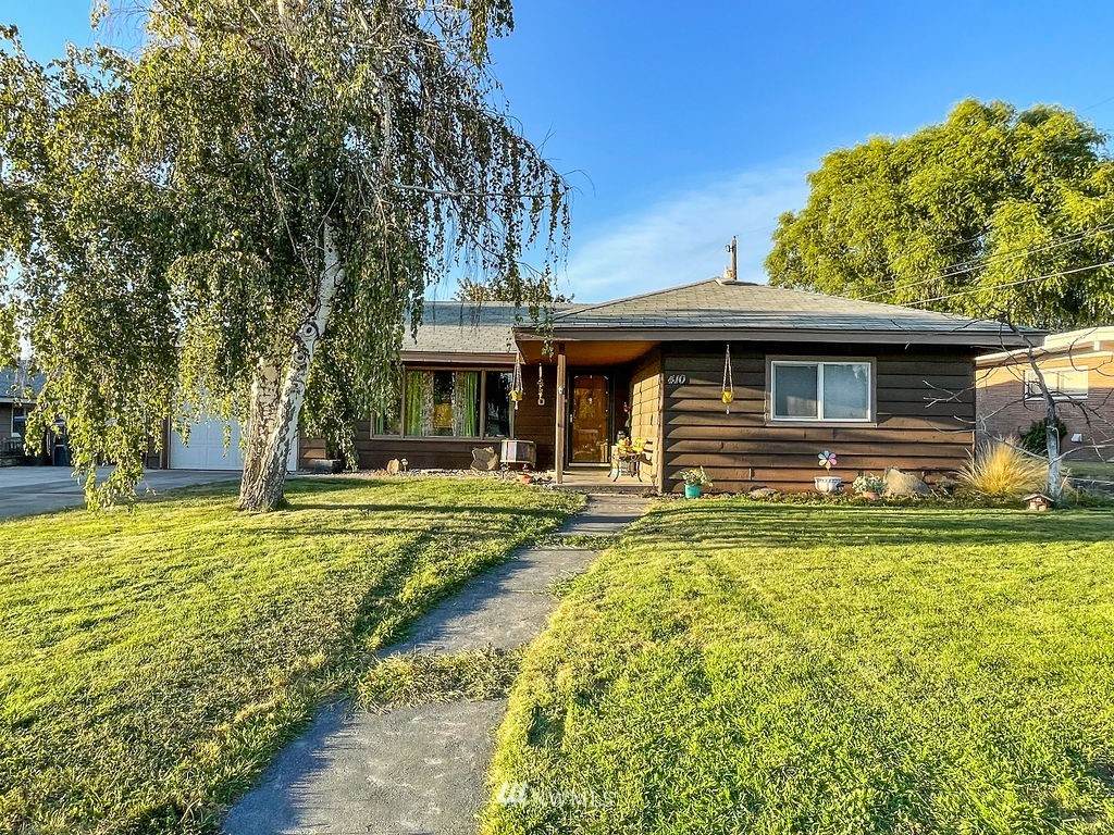 410 Hill Avenue - Photo 1