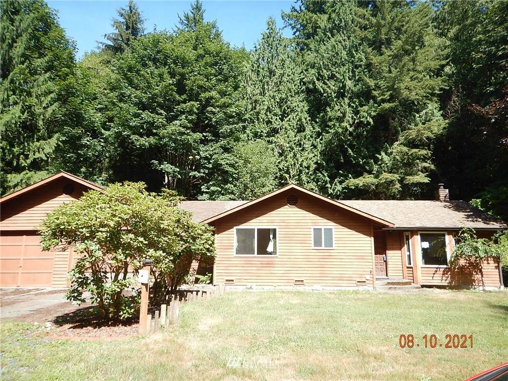 3220 157th Avenue - Photo 1