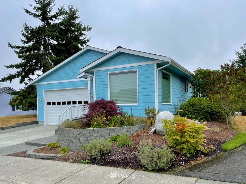 727 Currier Court - Photo 1