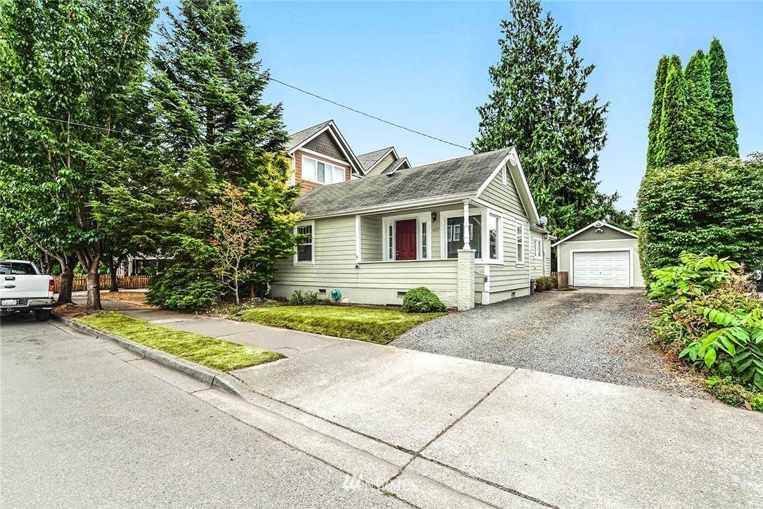 609 Pearl Street - Photo 1