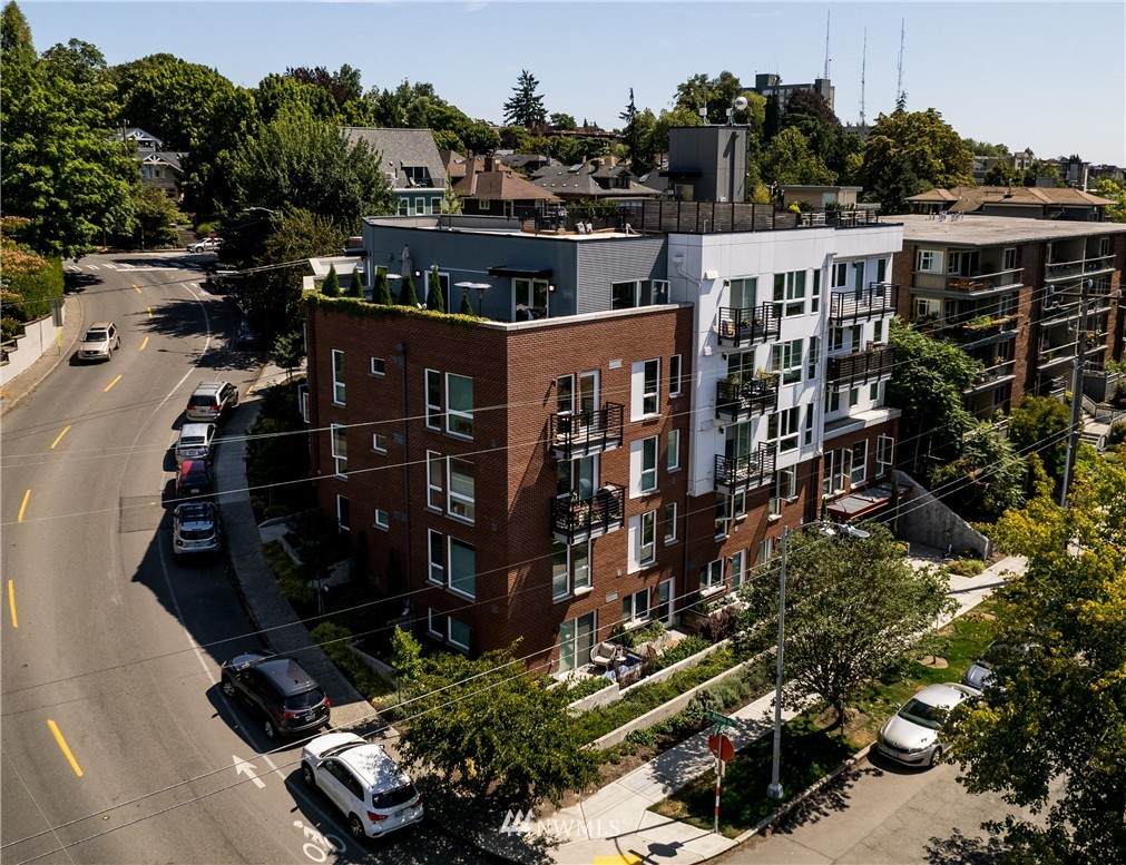 750 11th Avenue - Photo 1