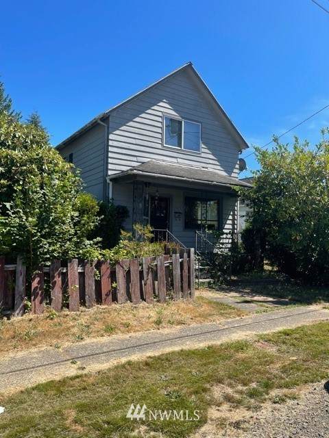 1219 Larch Street - Photo 1