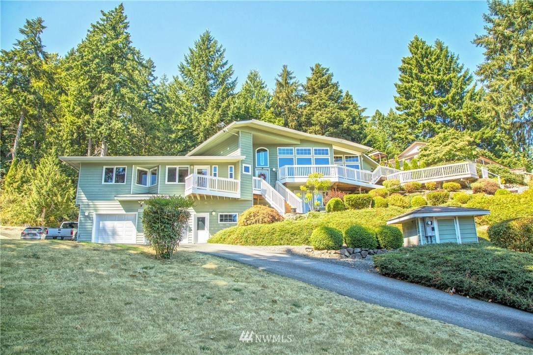 6037 Provost Road - Photo 1
