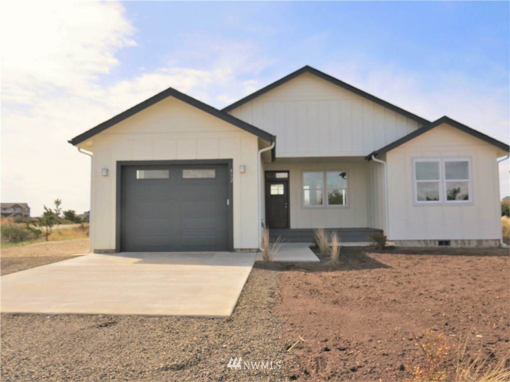 288 Ensign Avenue - Photo 1