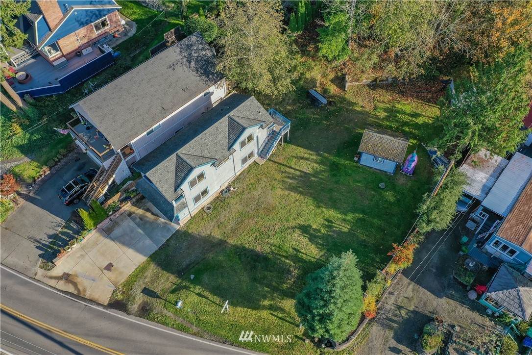 3783 Beach Drive - Photo 1