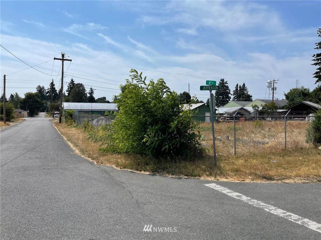 309 Jefferson Avenue - Photo 1