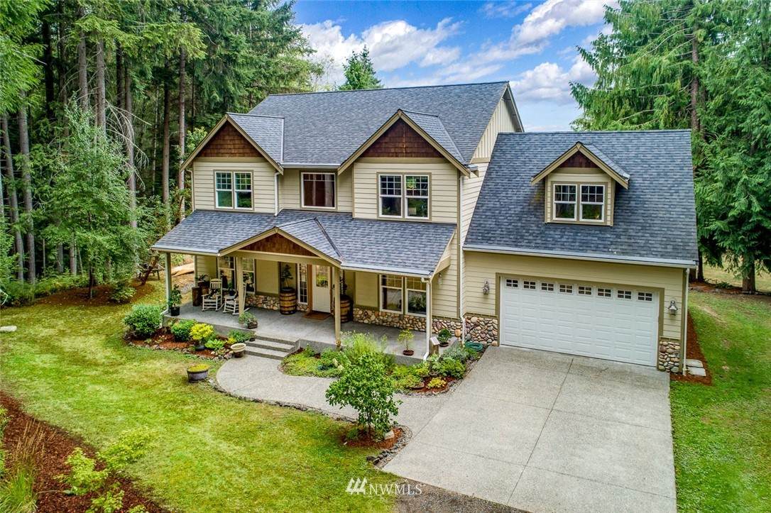 8210 Husky Lane - Photo 1