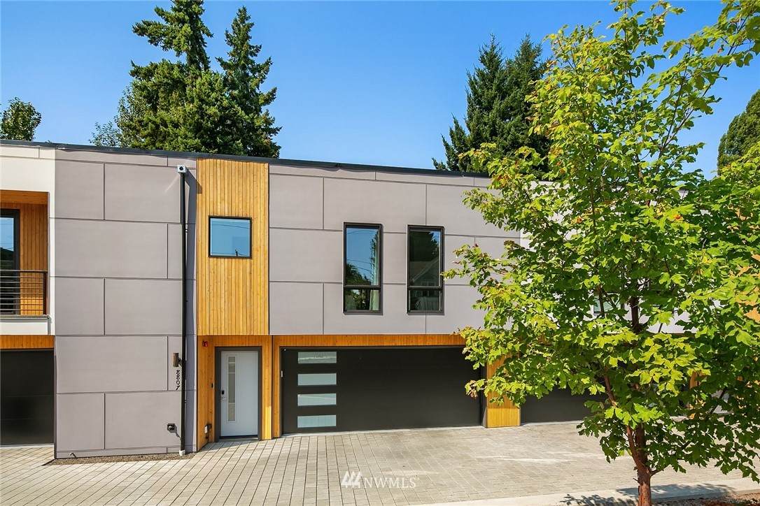 8807 112th Avenue - Photo 1