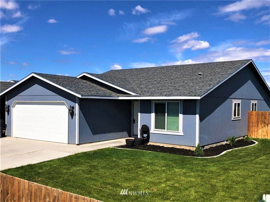 1385 Scooteny Street - Photo 1