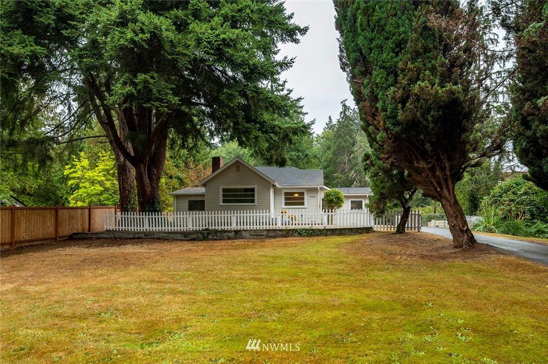 17715 76th Avenue - Photo 1