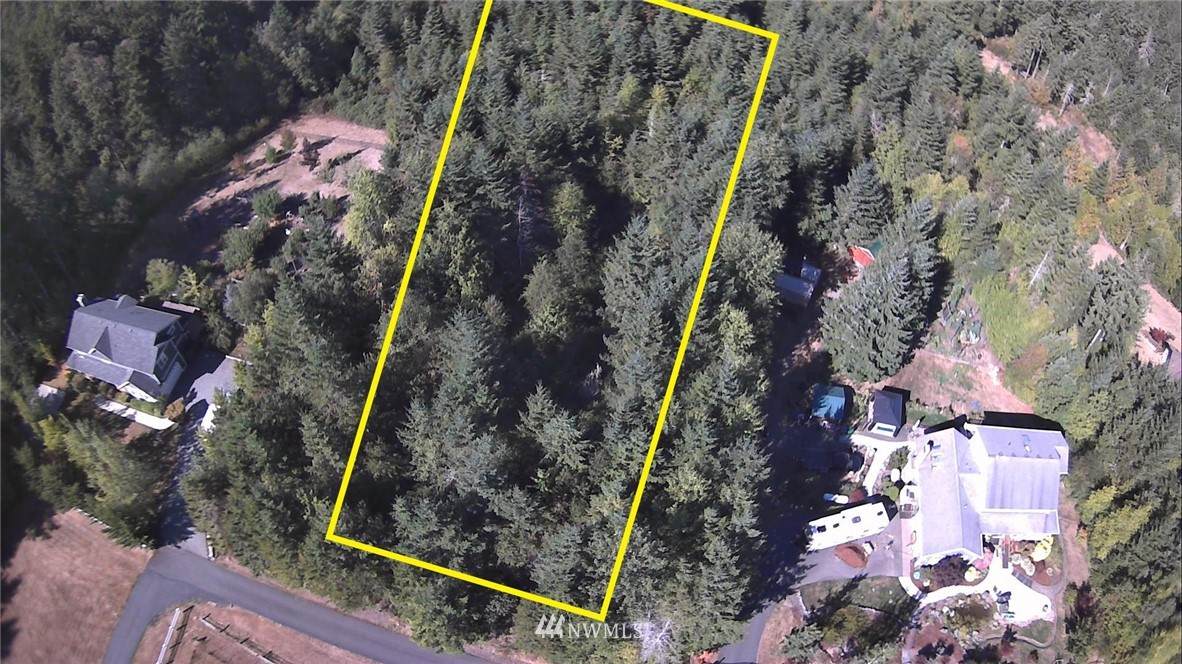8815 Stavis Bay Road - Photo 1