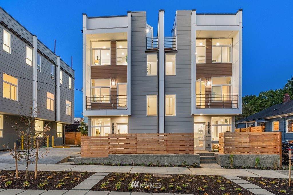 5516 11th Avenue - Photo 1