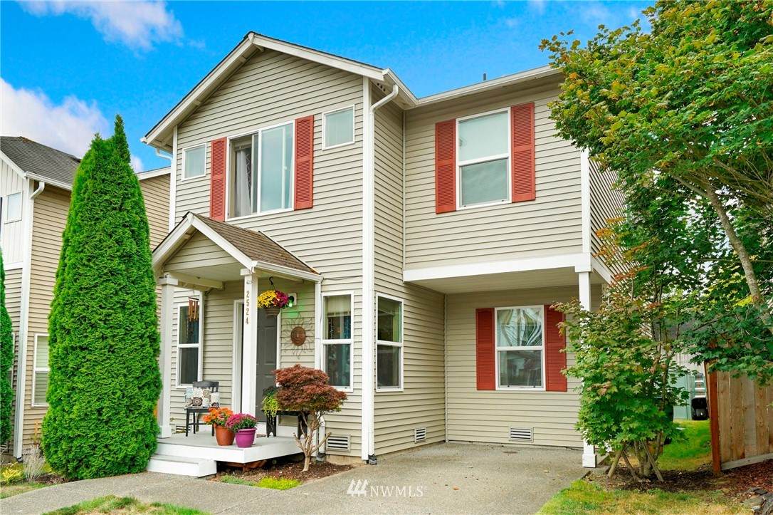 2524 103rd Drive - Photo 1