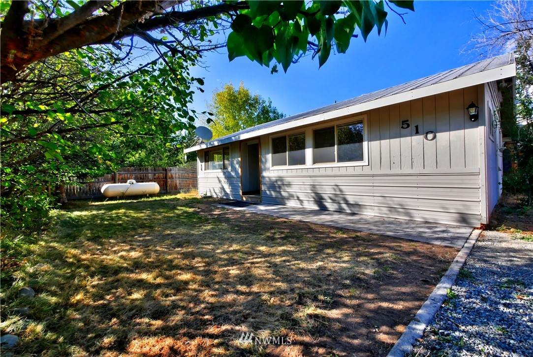 510 Twisp Avenue - Photo 1