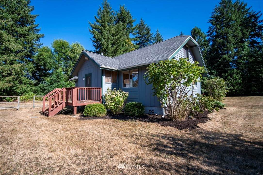 9605 Old Hwy 99 - Photo 1