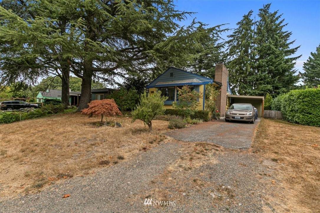 9108 Corliss Avenue - Photo 1