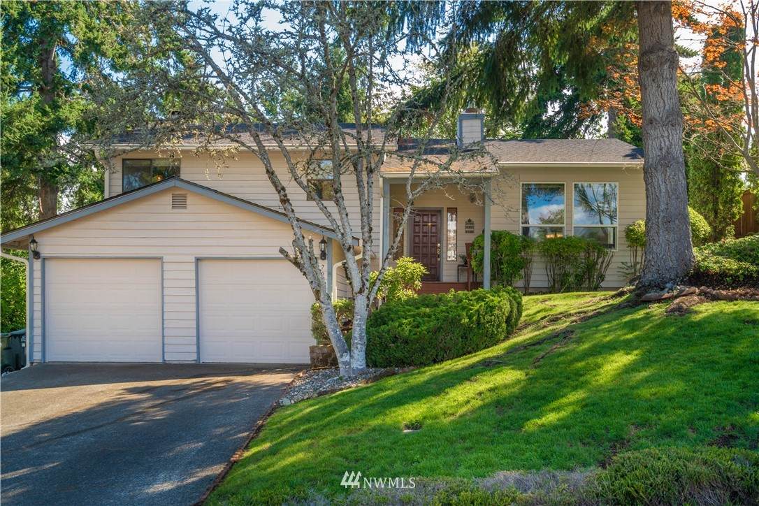 7205 99th Avenue - Photo 1