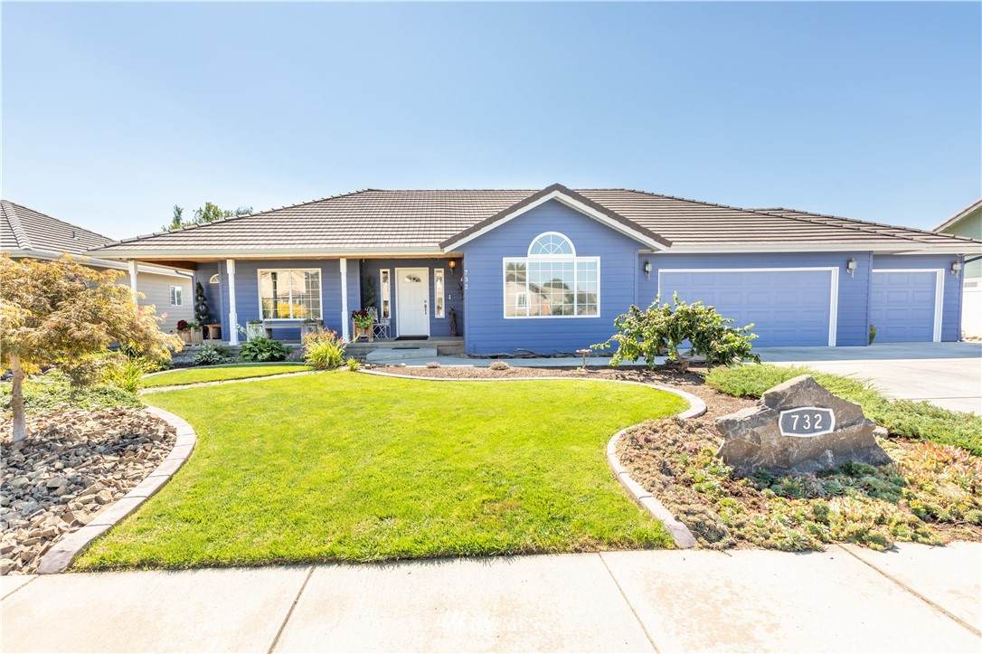 732 K Street - Photo 1