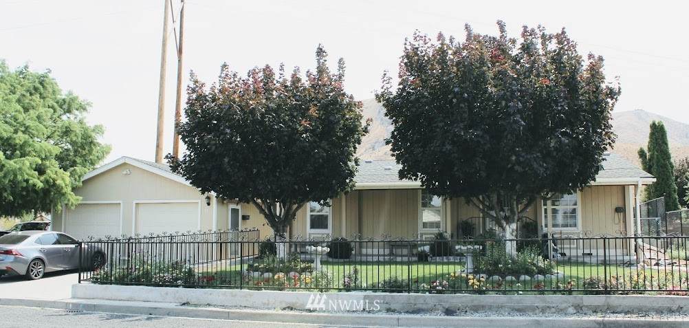 73 Depot Street - Photo 1