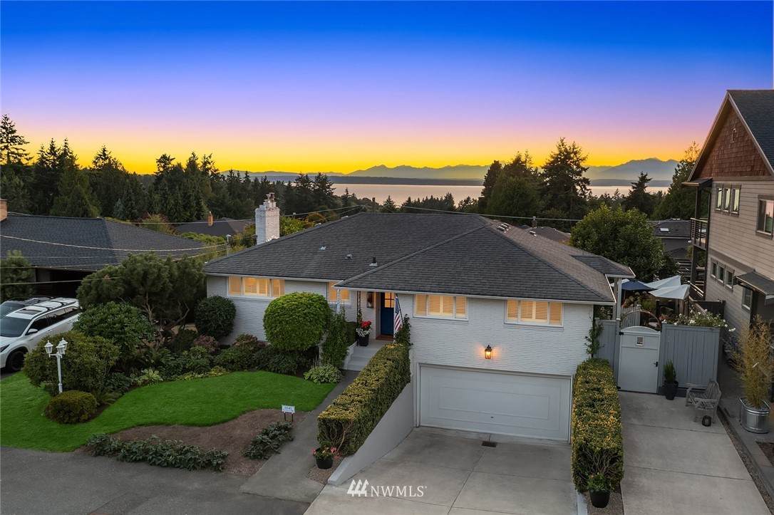 11545 4th Avenue - Photo 1
