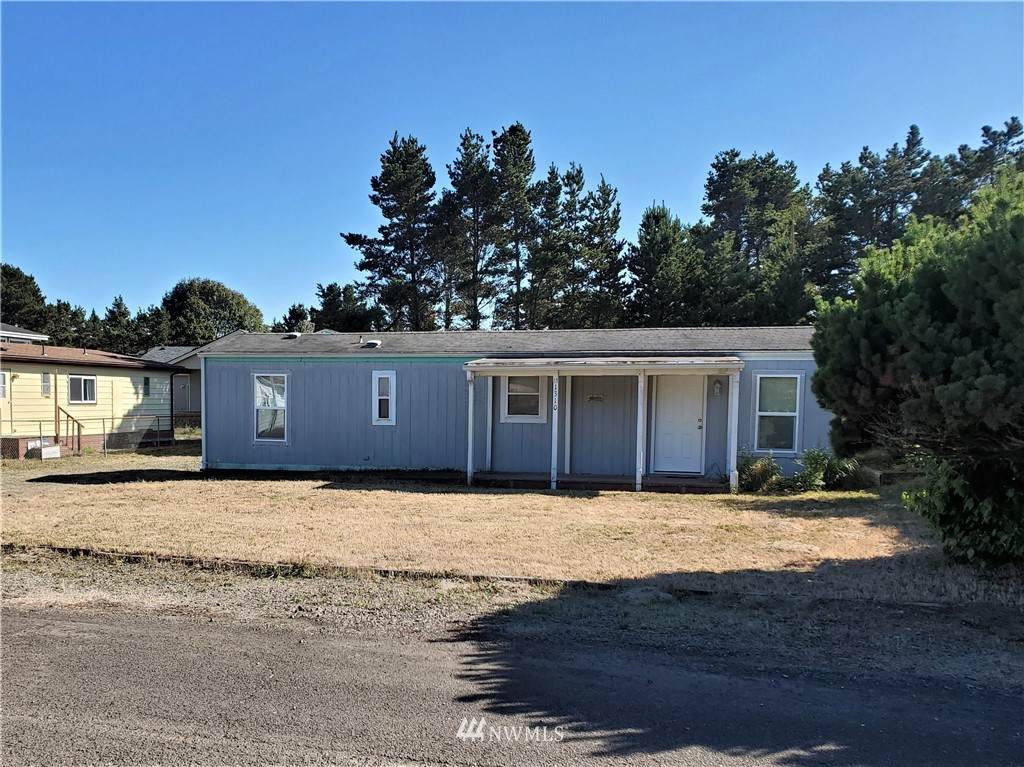 1310 197th Street - Photo 1