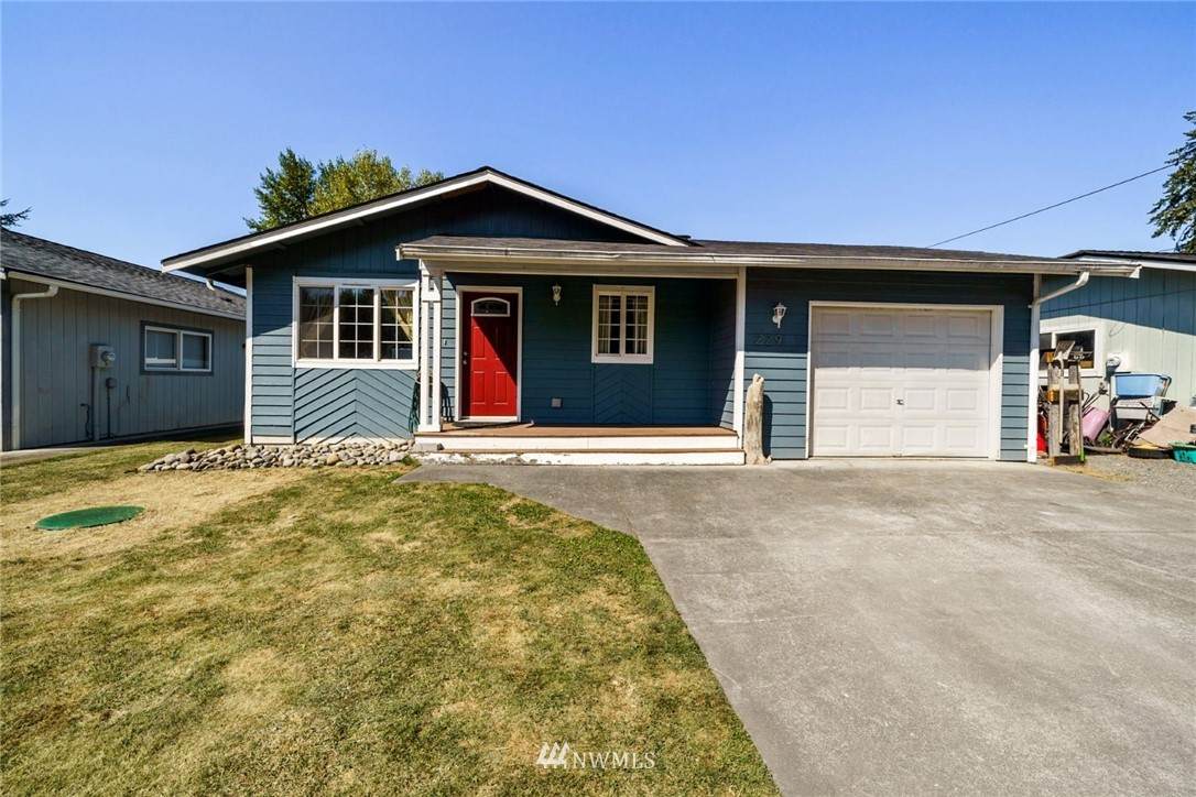 229 2nd Street - Photo 1