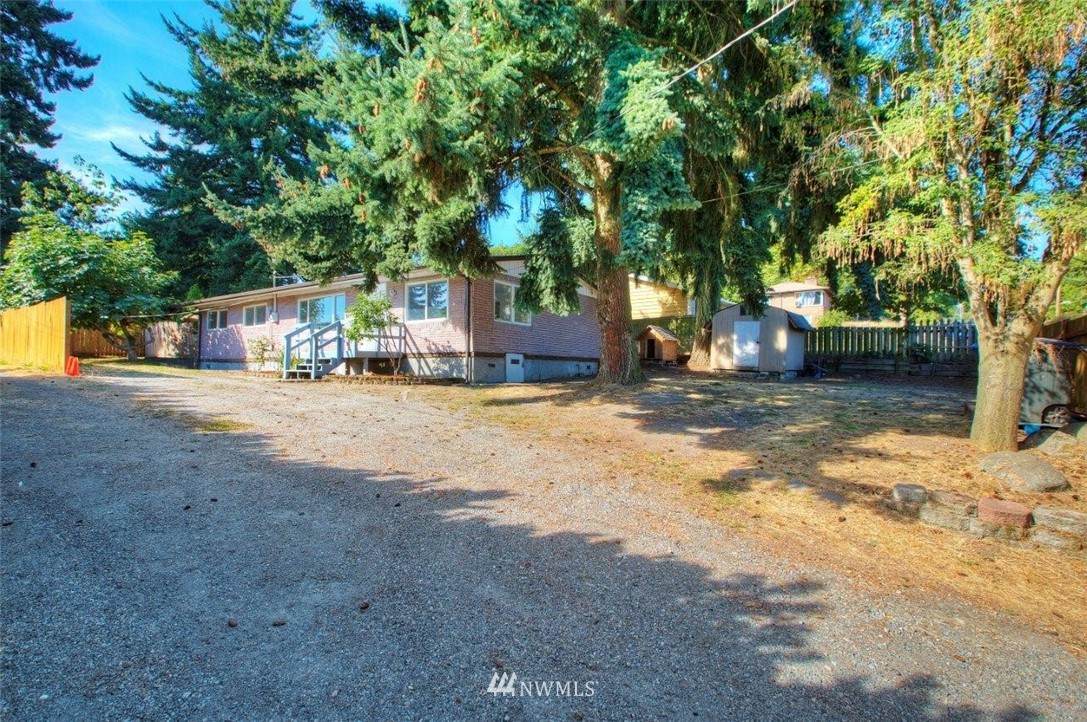 3111 144th Street - Photo 1