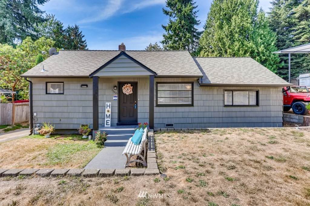 11535 38th Avenue - Photo 1