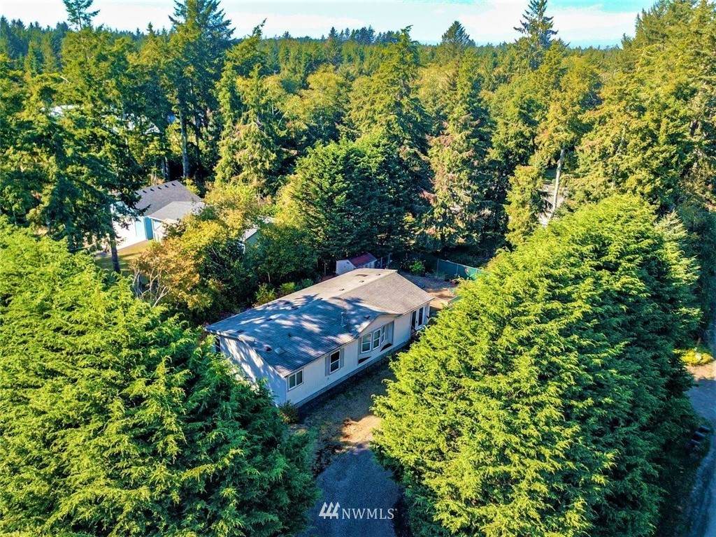 23511 Birch Place - Photo 1