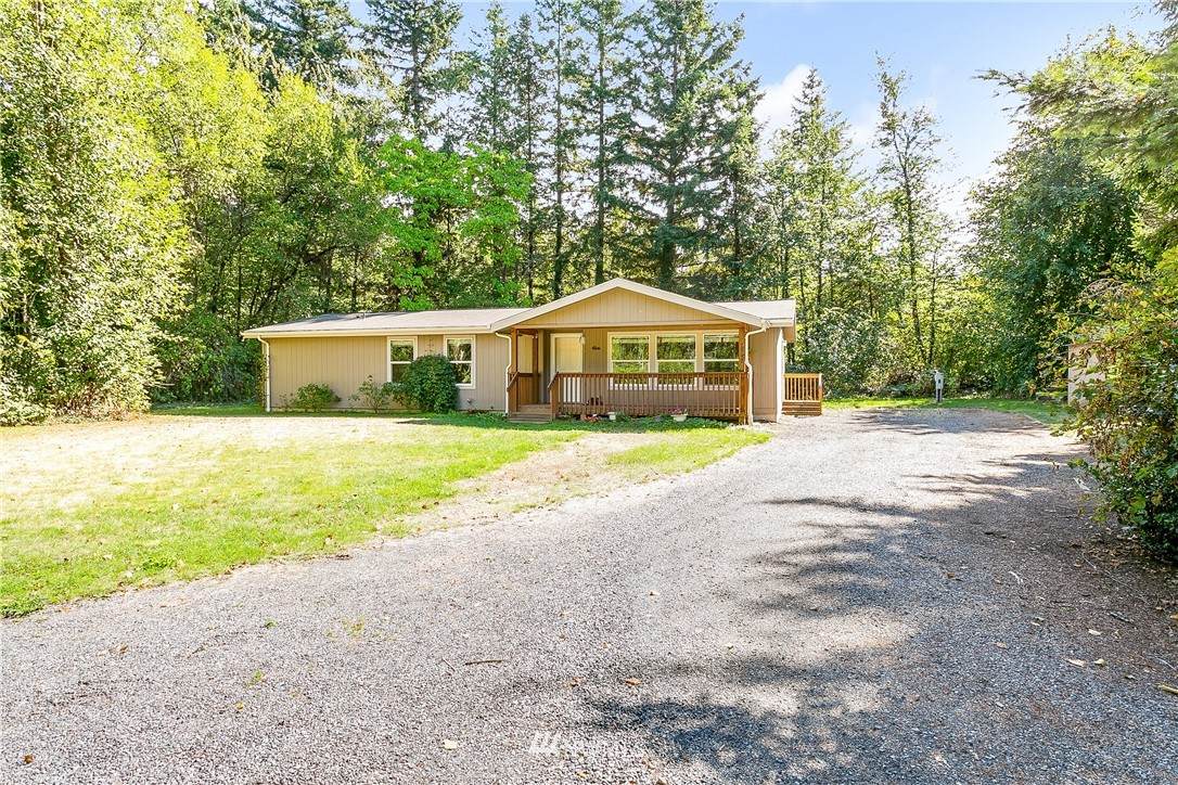 7592 Woodland Road - Photo 1