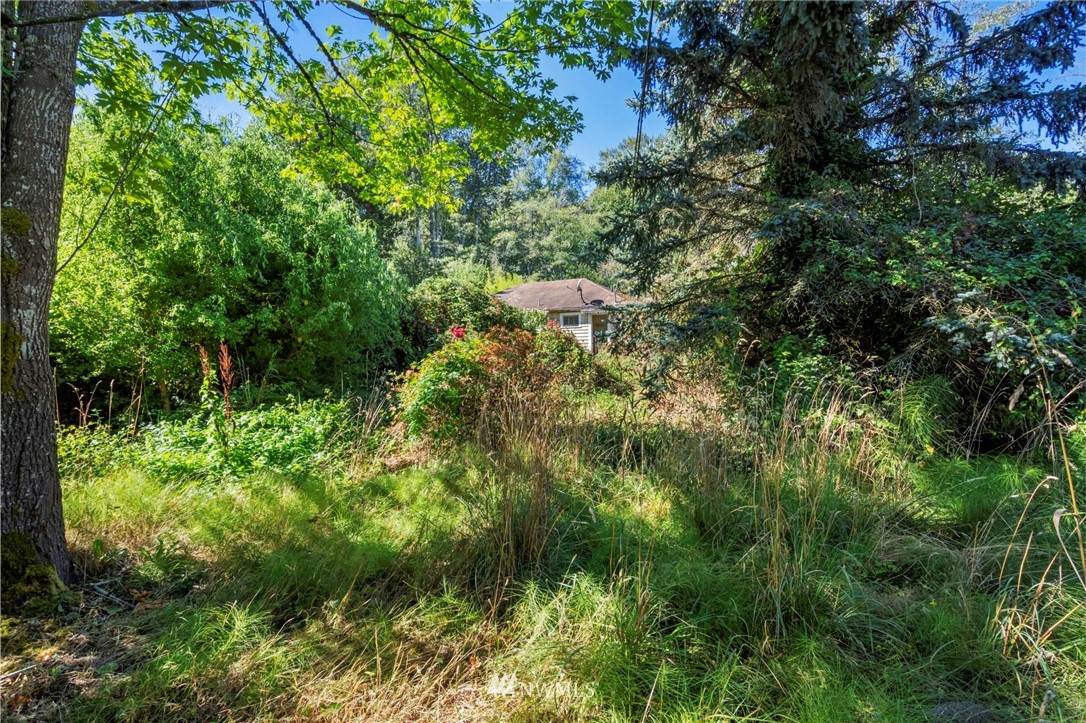 5619 26th Avenue - Photo 1