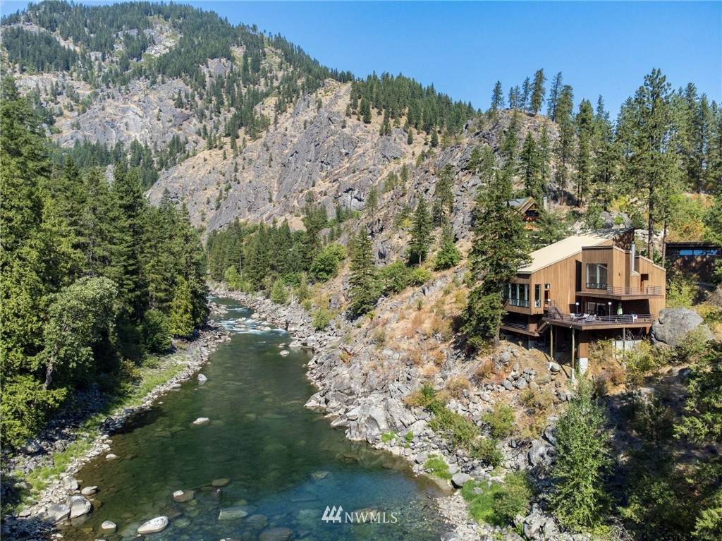 9284 Icicle Road - Photo 1