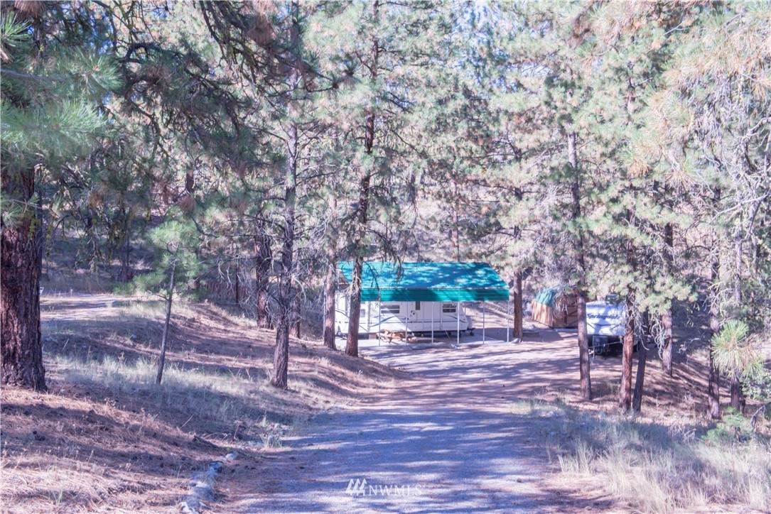 13 Larkspur Drive - Photo 1