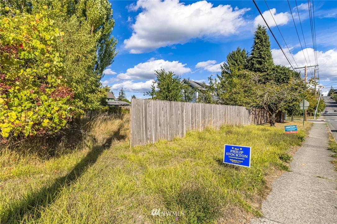 2515 Alabama Street - Photo 1