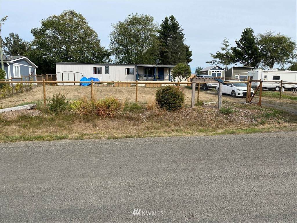 24304 Ash Place - Photo 1