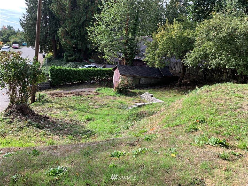 230 Hartford Avenue - Photo 1