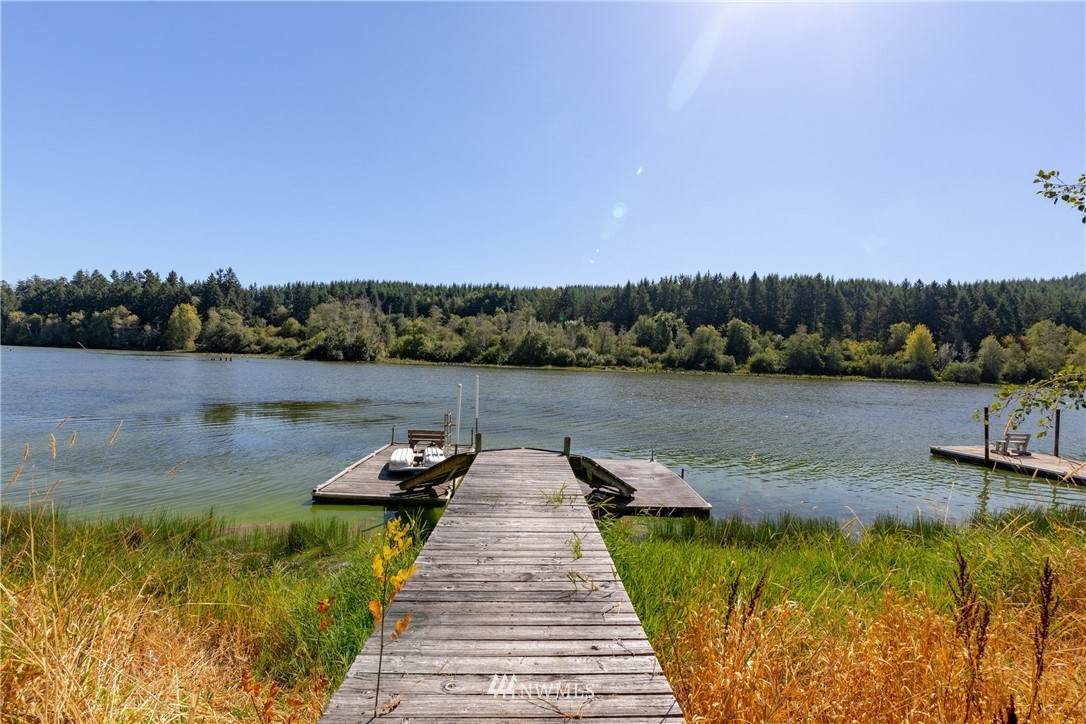 15134 Military Road - Photo 1