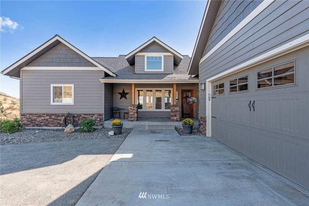 448 Rolling Hills Lane - Photo 1