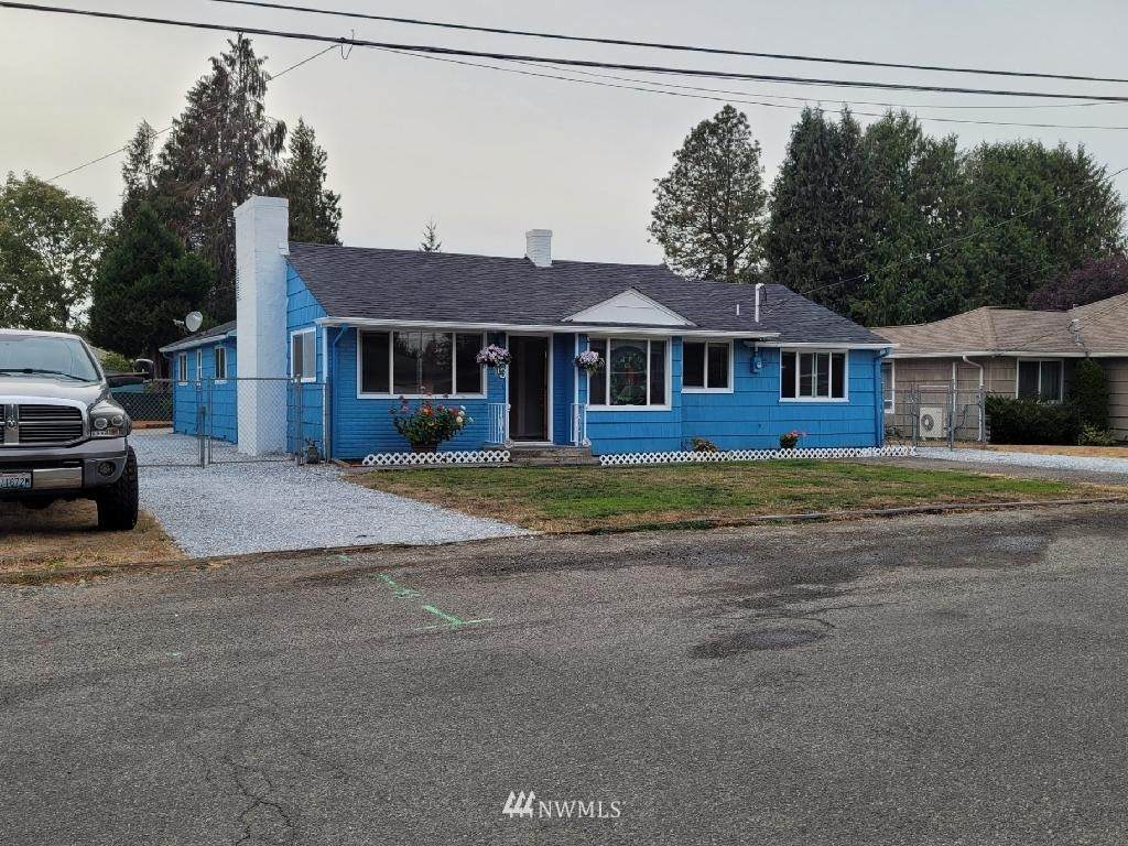 1413 View Avenue - Photo 1