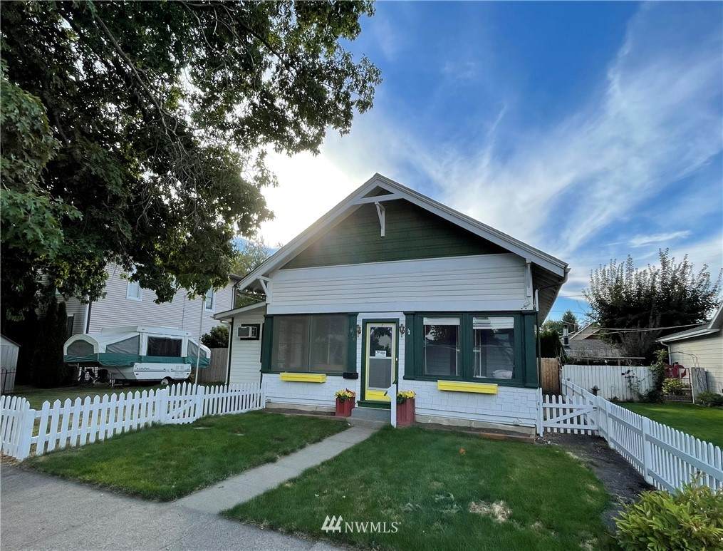 414 Tremont Street - Photo 1
