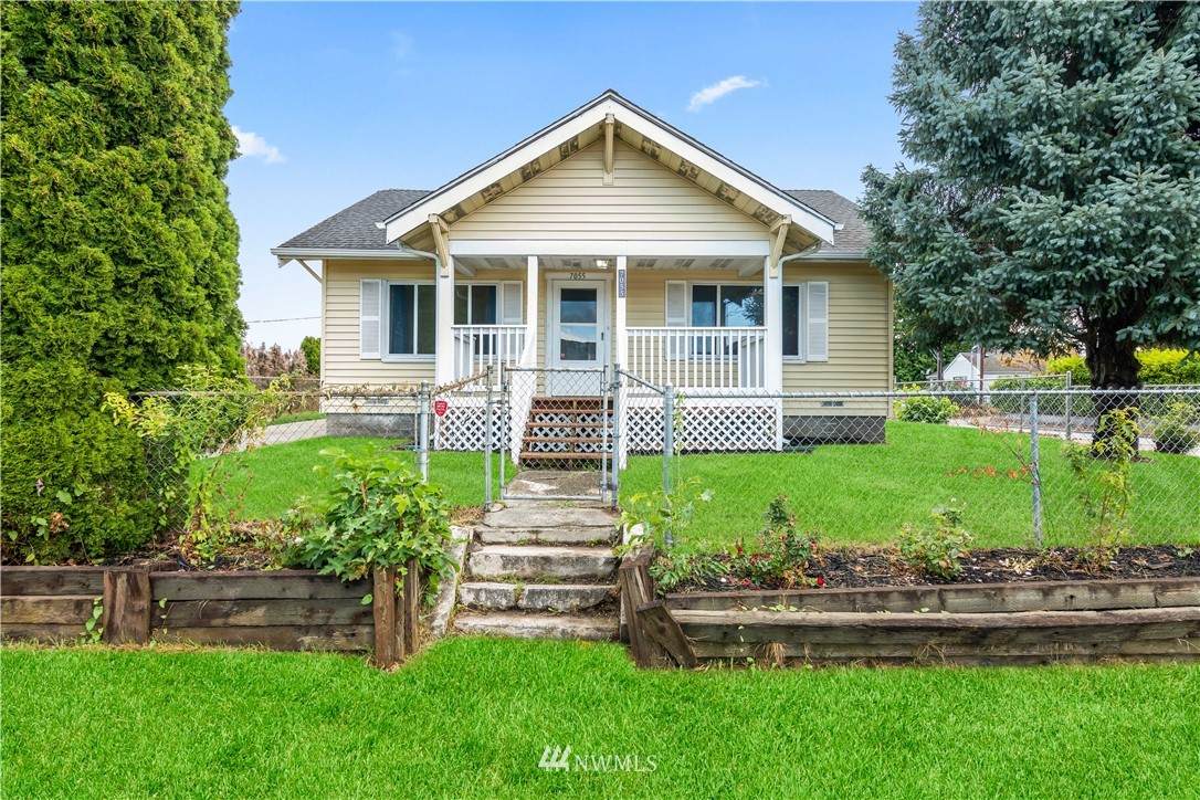7055 Fawcett Avenue - Photo 1